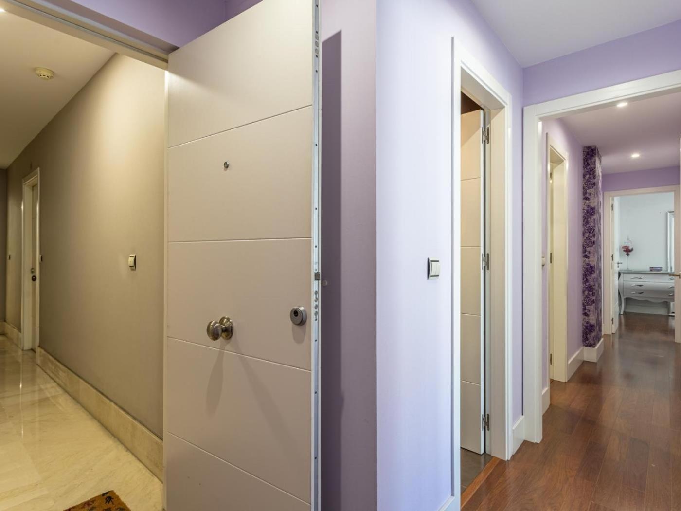 Ilusion Apartment